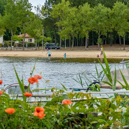 Camping Sunissim Lou Broustaricq 4 Kamp alanı 4*